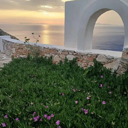 Kimolos - Sunset Affittacamere 3*